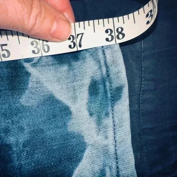 Lands End size 14 tie dye denim jeans . Straight leg high rise. EUC. - Picture 9 of 12
